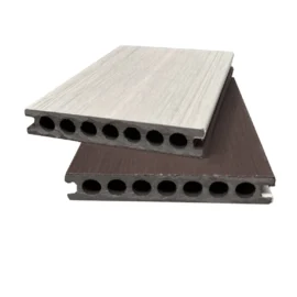 Placă Deck 3D cu 2 fete, din WPC 148x23mm, L 3800mm, Structura cu Gol Rotund pentru Rezistenta Sporita, o fata maro, o fata gri deschis